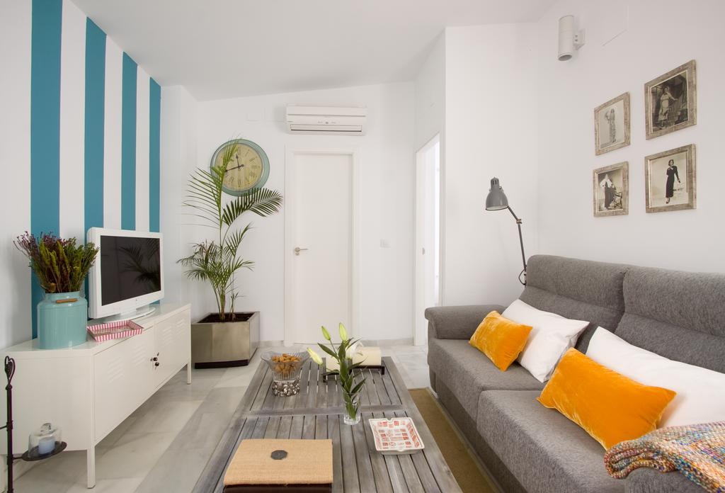 Apartamentos Plaza Pilatos Sevilla Kültér fotó