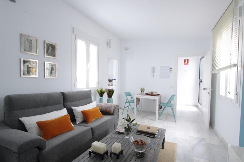 Apartamentos Plaza Pilatos Sevilla Kültér fotó