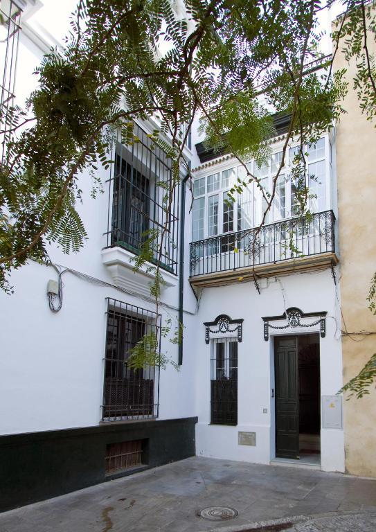 Apartamentos Plaza Pilatos Sevilla Kültér fotó